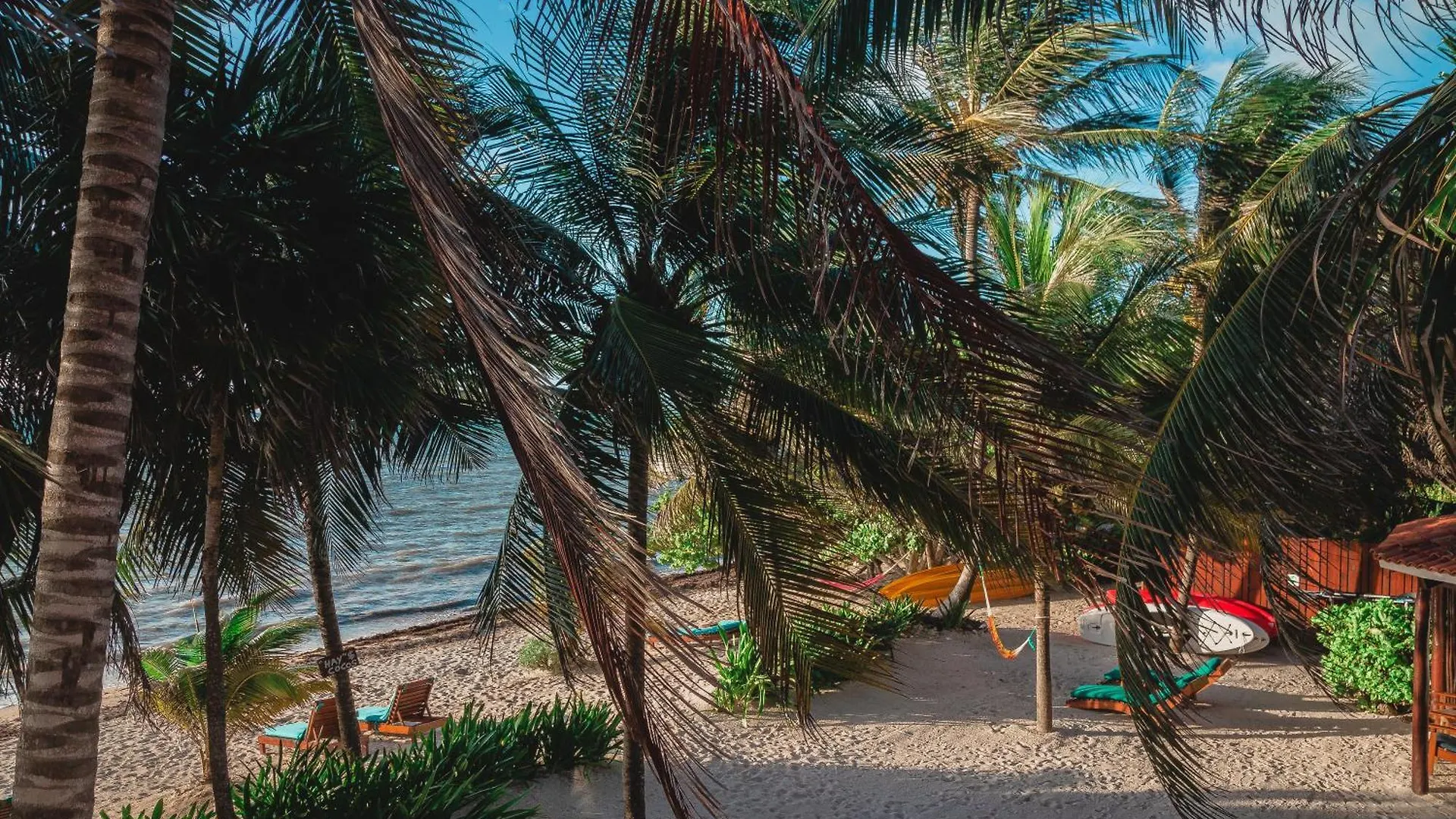 Bed and Breakfast Casa Colibri Tankah Tulum 2*,