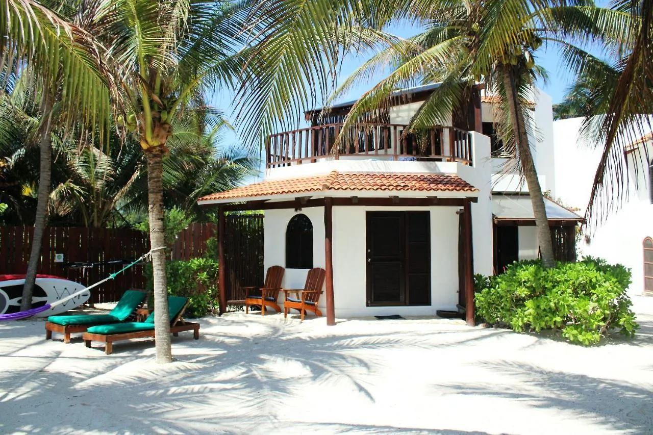 Casa Colibri Tankah Bed & Breakfast Tulum 2*,