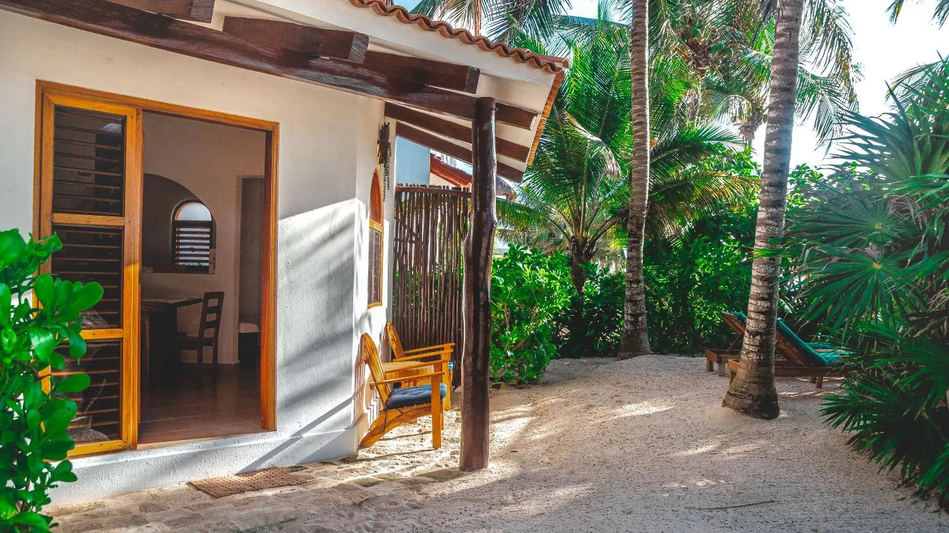 툴룸 Casa Colibri Tankah B&B