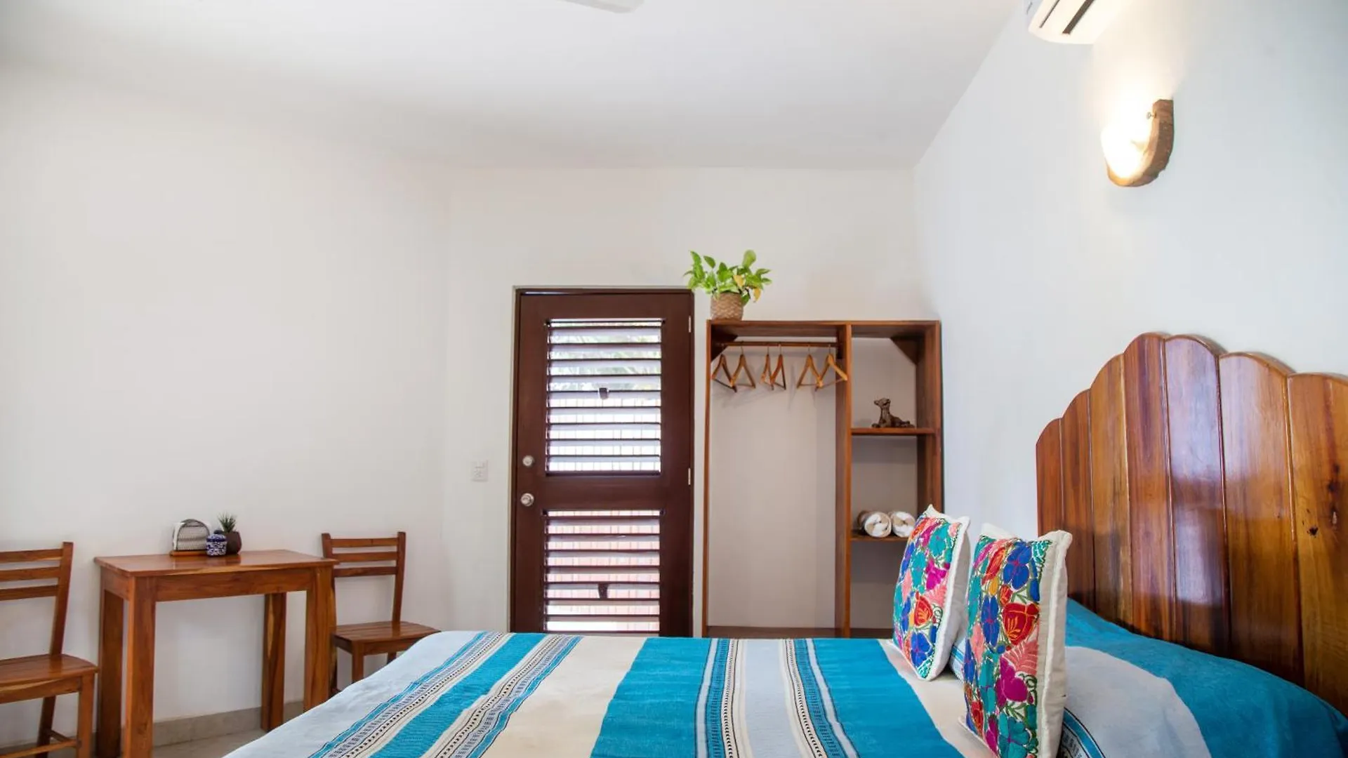 Casa Colibri Tankah Bed & Breakfast Tulum 2*,  Mexico