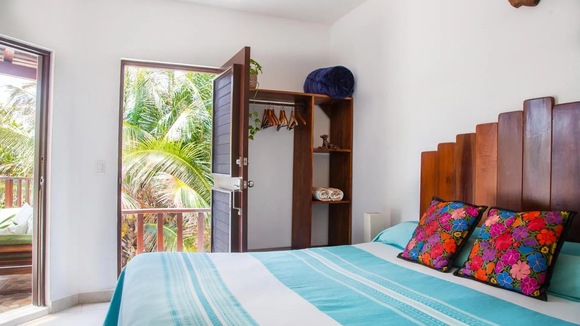 툴룸 Casa Colibri Tankah B&B